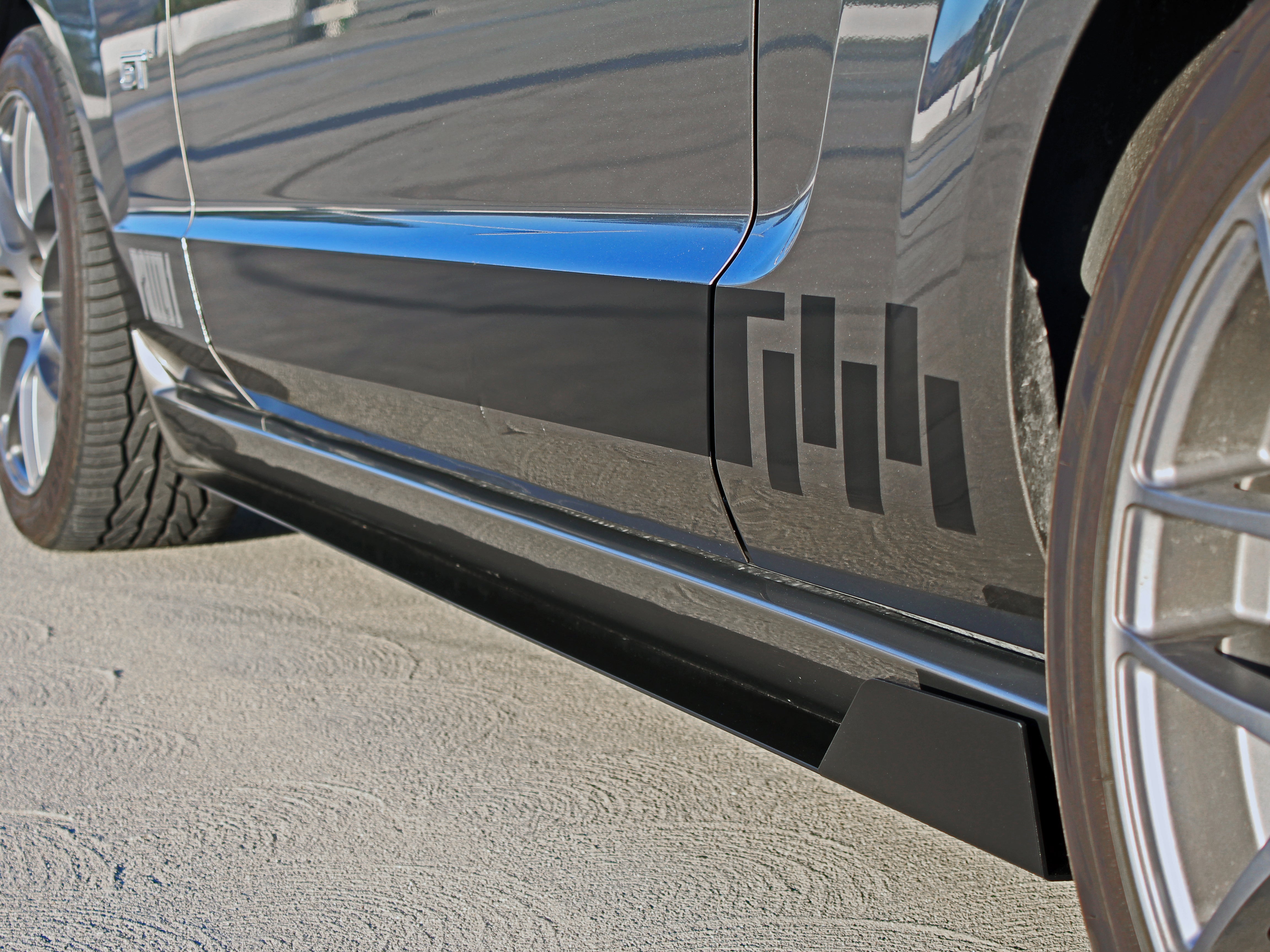 2005-2009 Ford Mustang Side Splitter [FO-P8C-SPL-01] – Rally