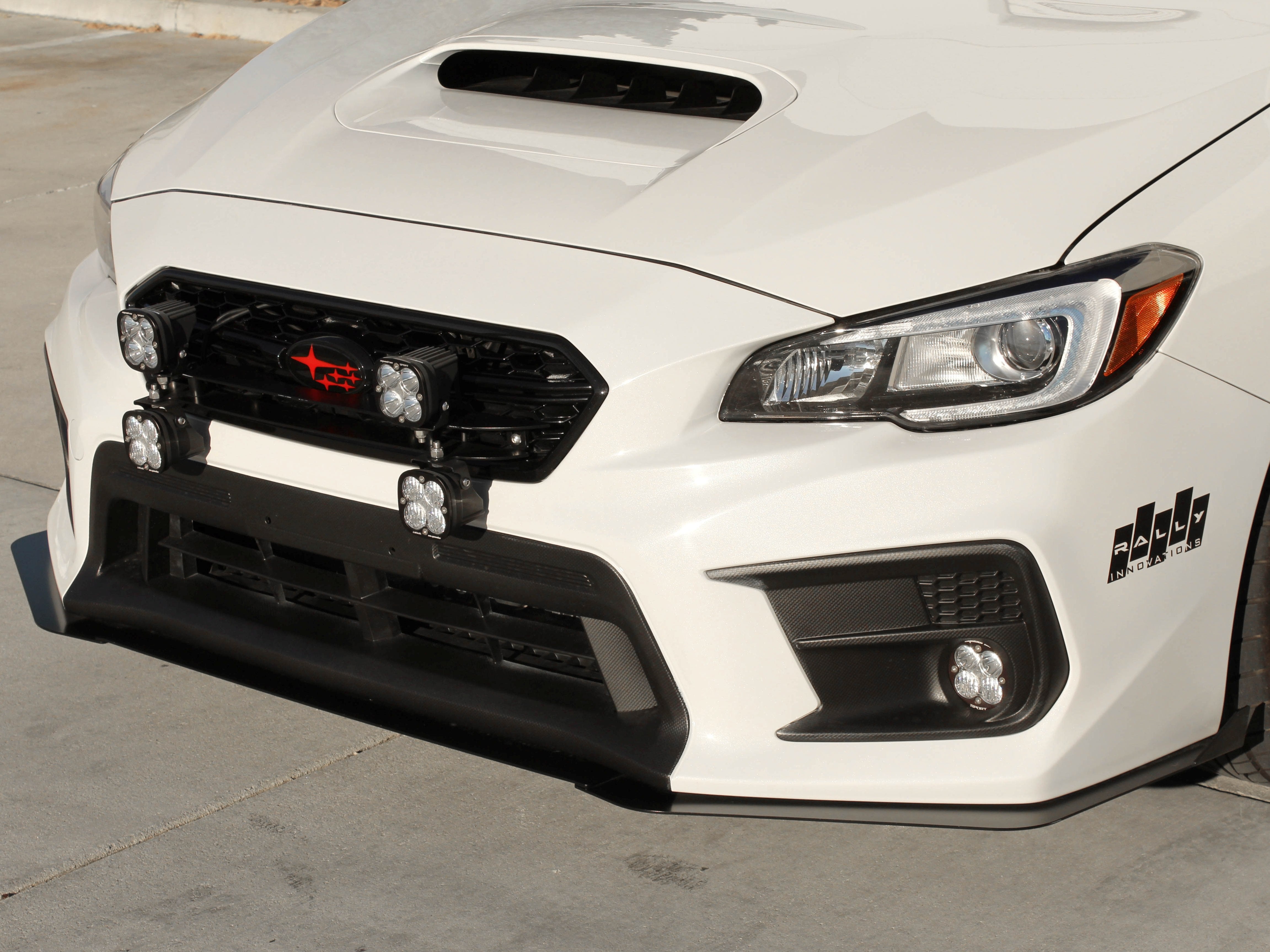 2018WRX_STI3_4Front3pcSpliiter