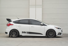 Load image into Gallery viewer, 2015-2018 Ford Focus ST Side Splitter [FO-P3L-SPL-01]
