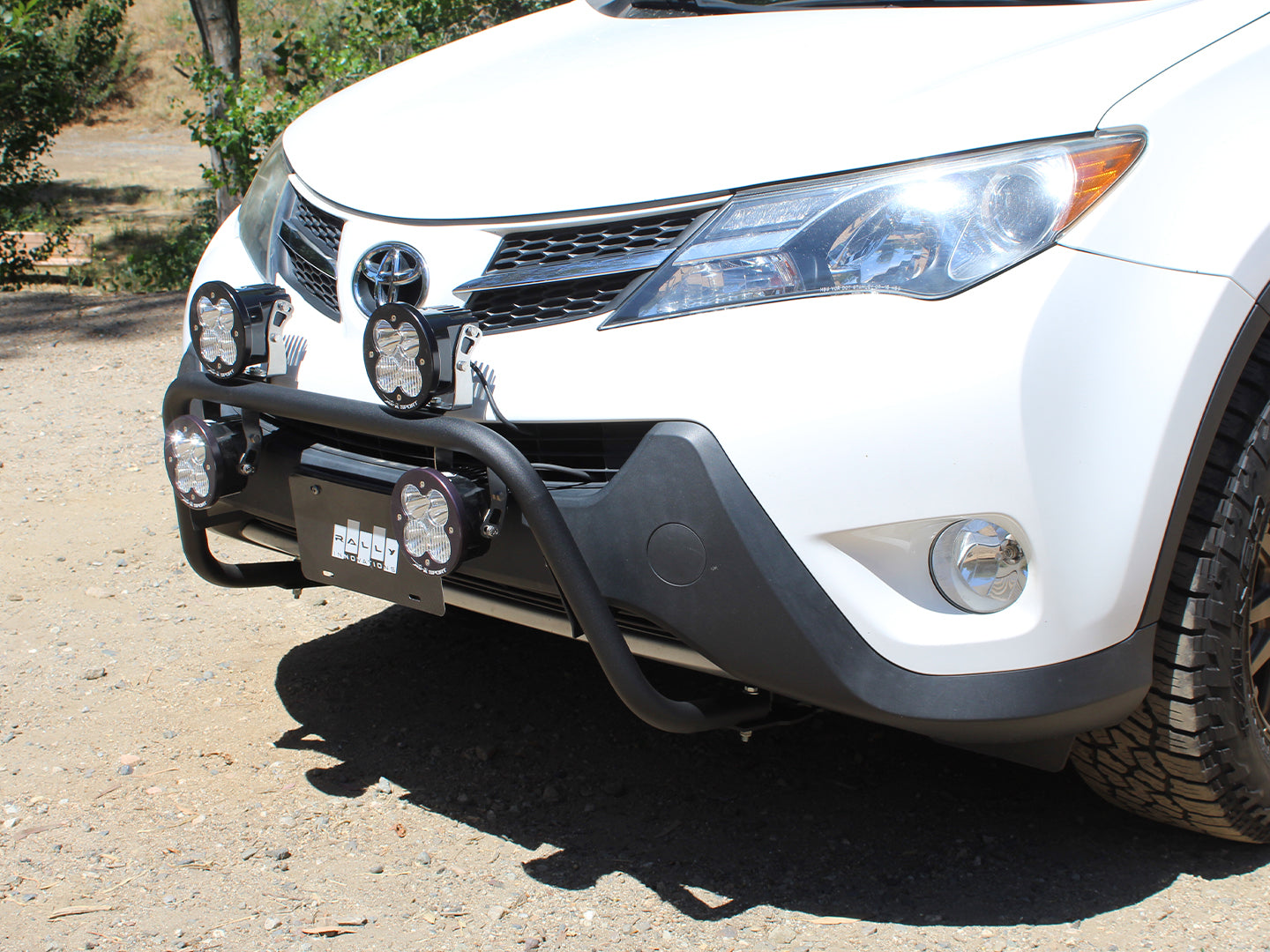 thumbnail image 2 of EAGLE EYES Projector Headlights – 2013-2015 Toyota Rav4, Black Housing, LED Strip, Halogen 2 of 6
